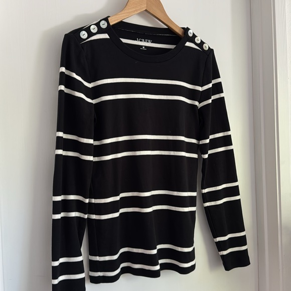 J. Crew 100% cotton Perfect Fit top - Picture 2 of 5